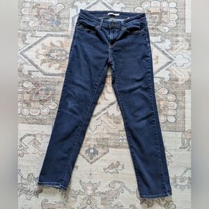 Levi's 712 Slim Jeans